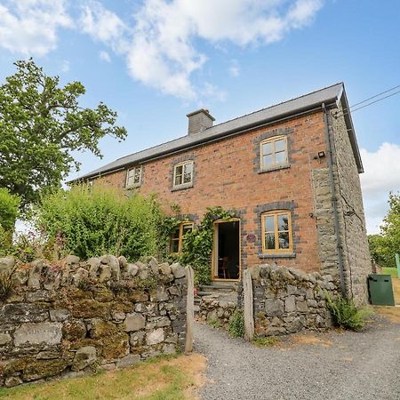 Byrdir Cottage Llanwrthwl Exterior photo