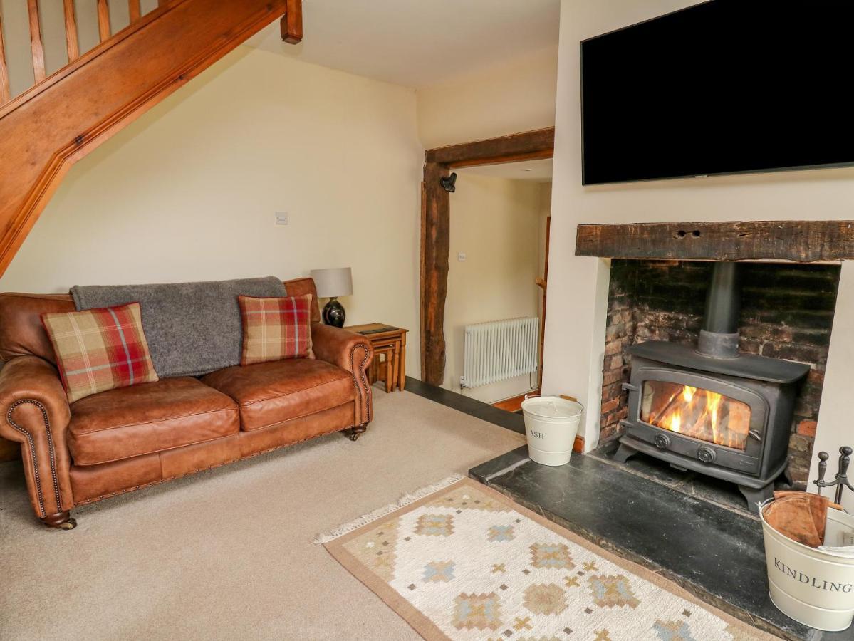 Byrdir Cottage Llanwrthwl Exterior photo